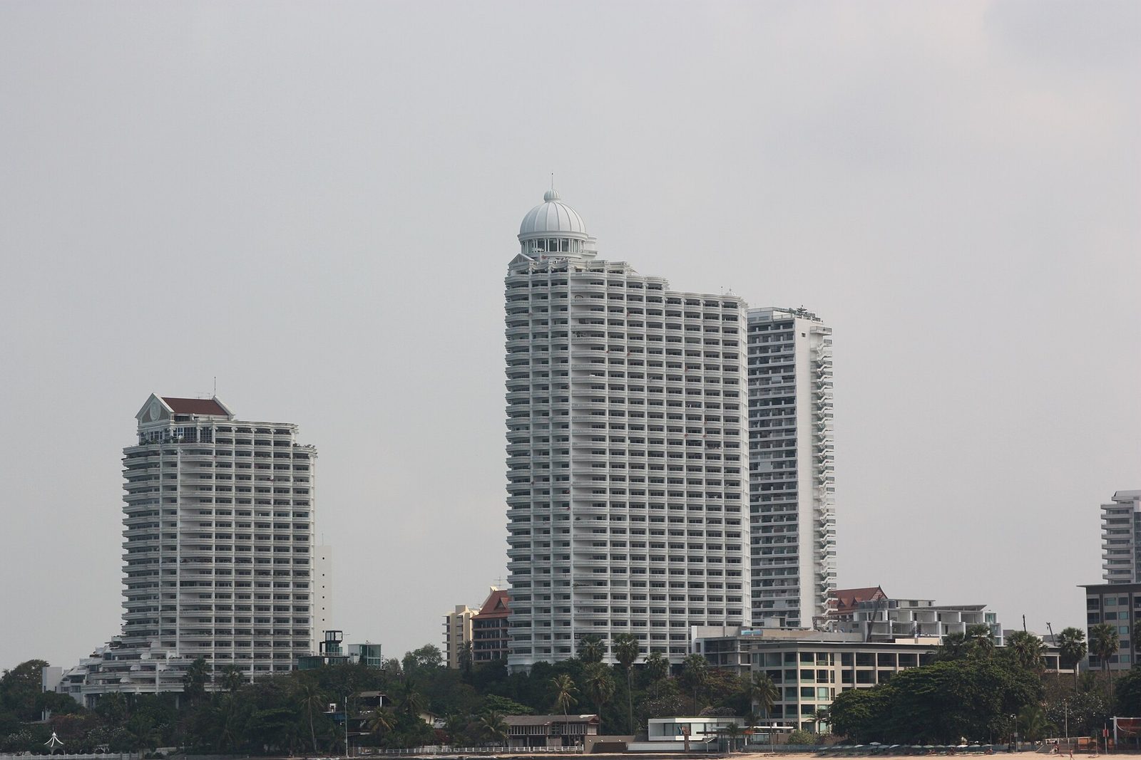 A street in Bang Lamung district, Chon Buri province, Thailand